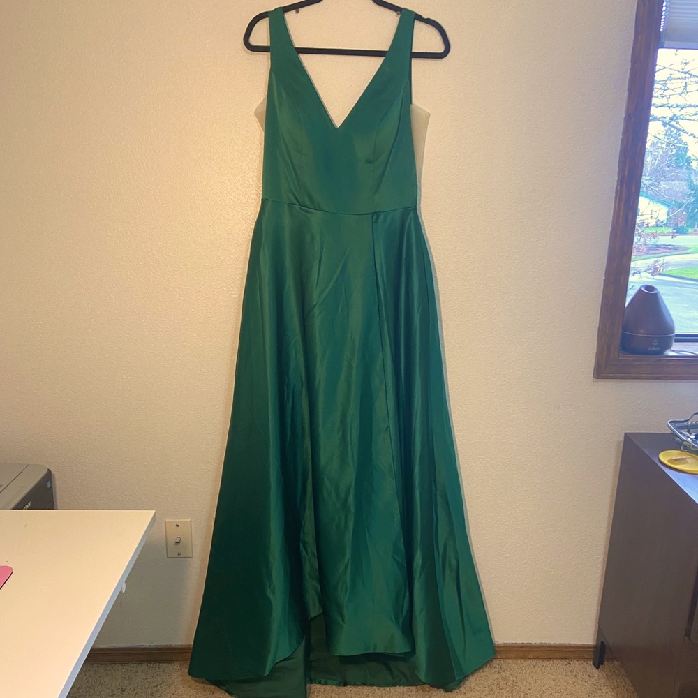 Emerald Green Ballgown with Pockets, Laceup Back